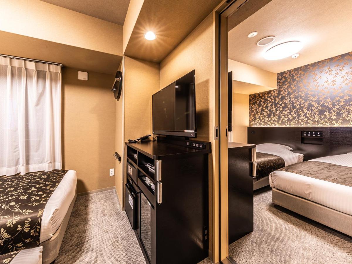 Apa Hotel Shin Osaka Eki Tower Екстер'єр фото