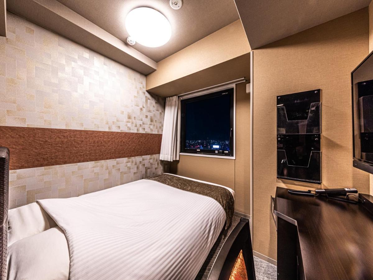 Apa Hotel Shin Osaka Eki Tower Екстер'єр фото