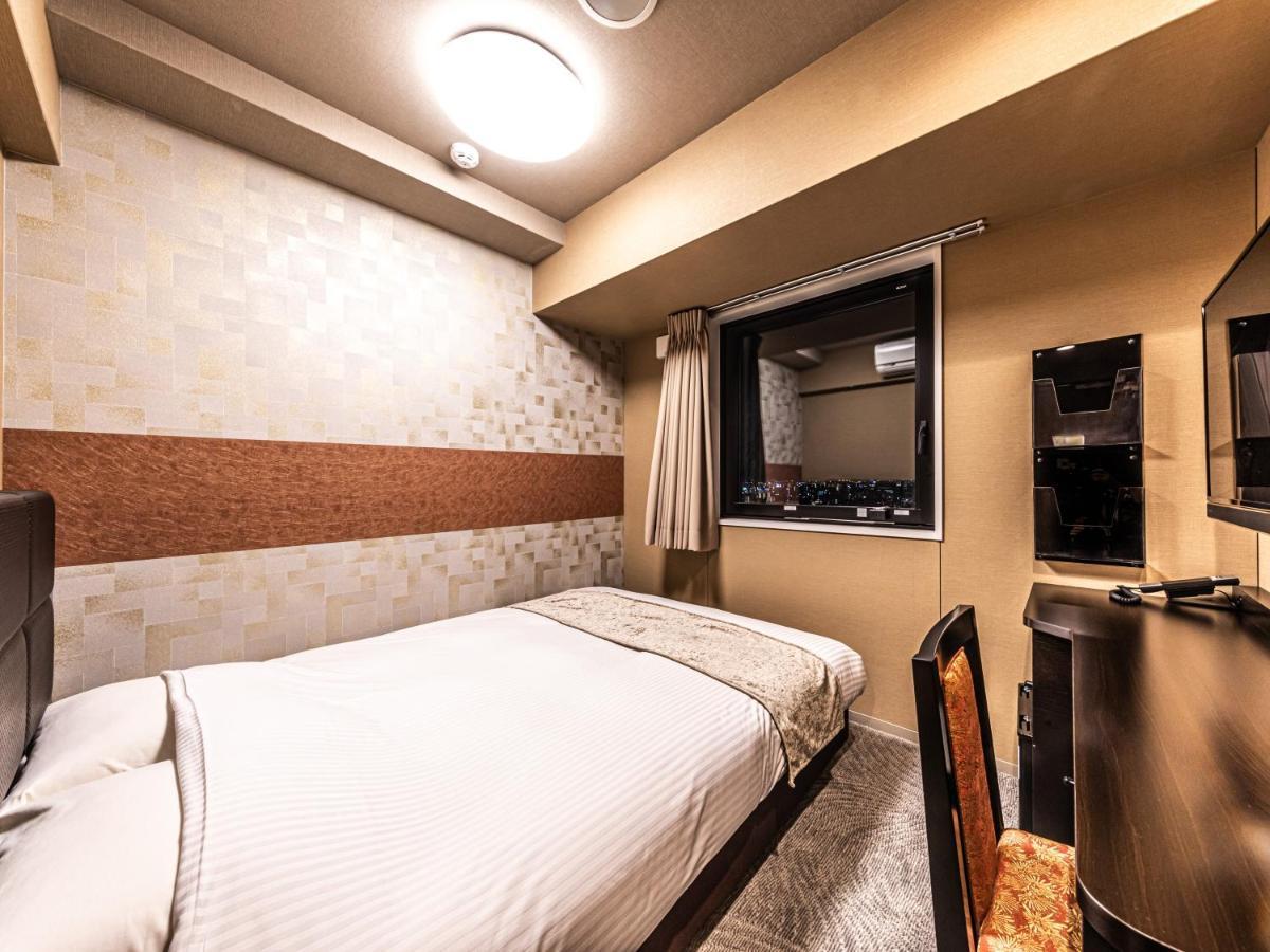 Apa Hotel Shin Osaka Eki Tower Екстер'єр фото