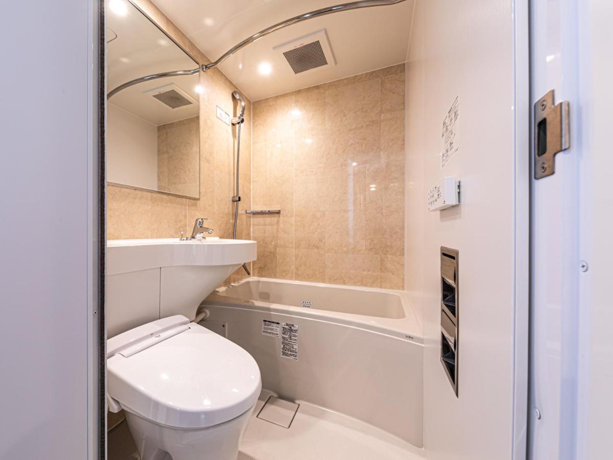 Apa Hotel Shin Osaka Eki Tower Екстер'єр фото